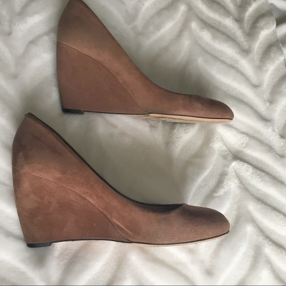 Gucci taupe suede wedges - Picture 4 of 5